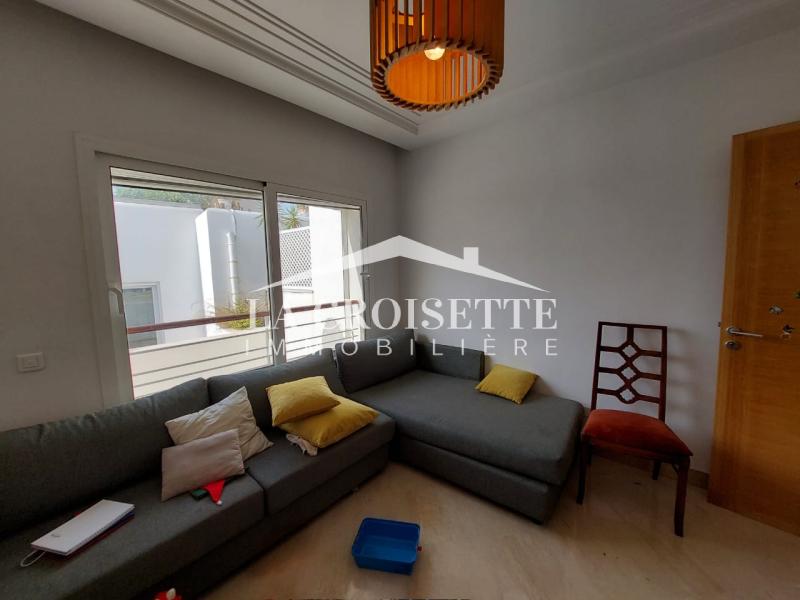 Villa S+3 vue sur mer à Gammarth